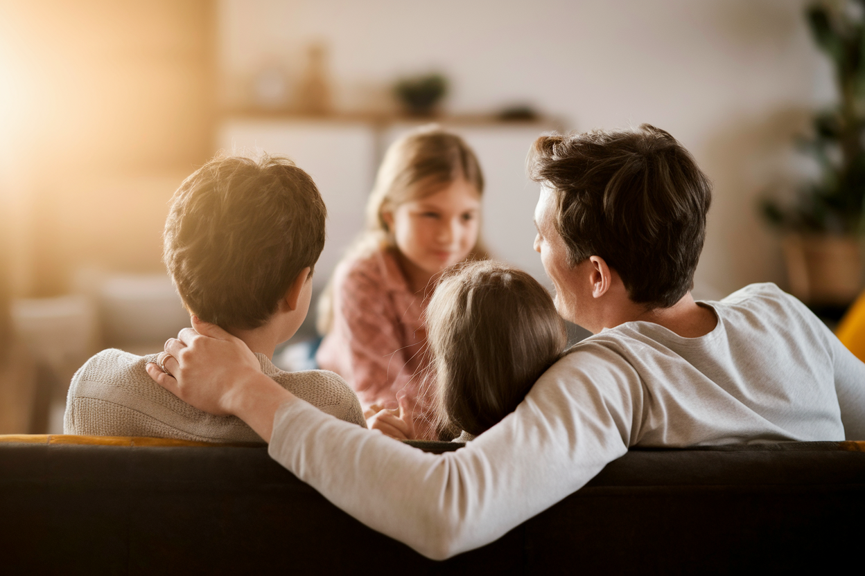 Séparation parentale : quand et comment expliquer la situation aux ...