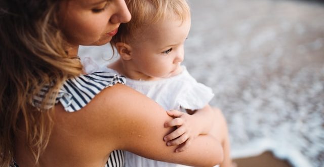 Médaille argent pour le baptême : le bijou qui accompagne toute une vie